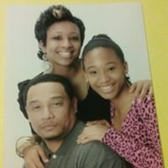 Meet your Posher, Antonio - Picture 1 of 1